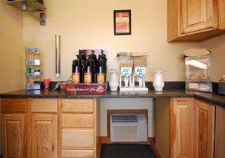 Econo Lodge Inn & Suites Kalispell - Glacier National Park Gateway Екстериор снимка