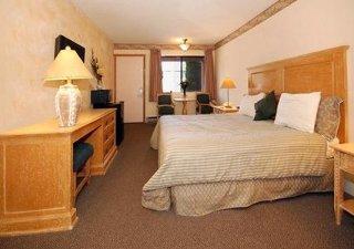 Econo Lodge Inn & Suites Kalispell - Glacier National Park Gateway Екстериор снимка