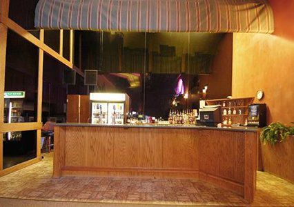 Econo Lodge Inn & Suites Kalispell - Glacier National Park Gateway Ресторант снимка